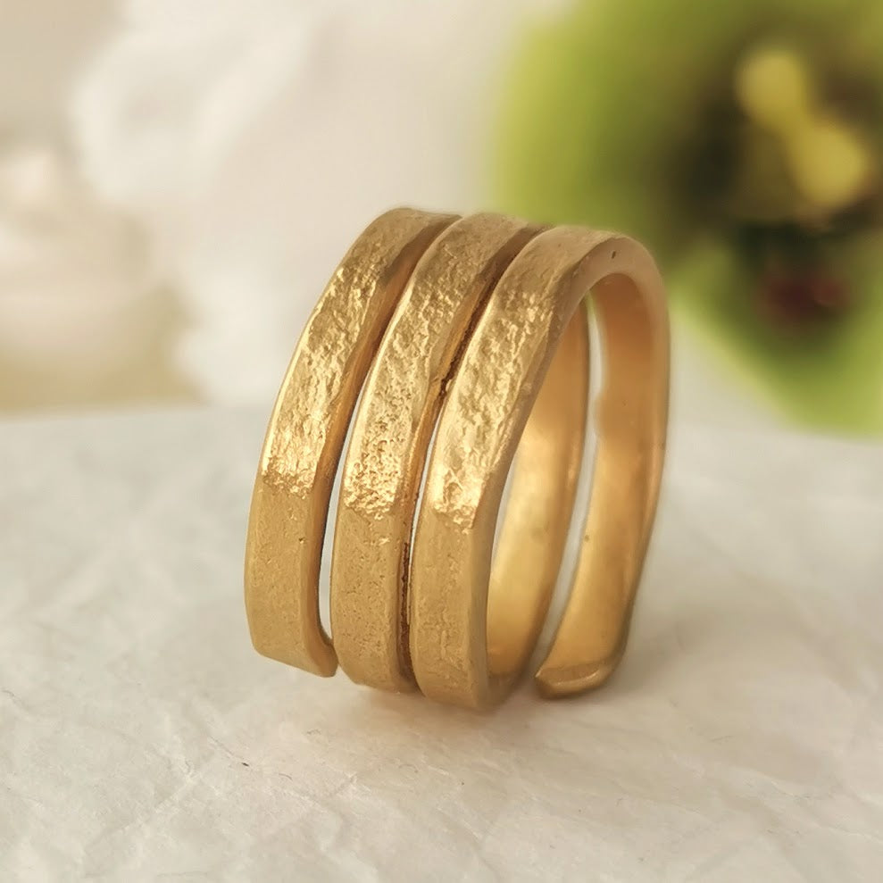 infinity 22k gold ring