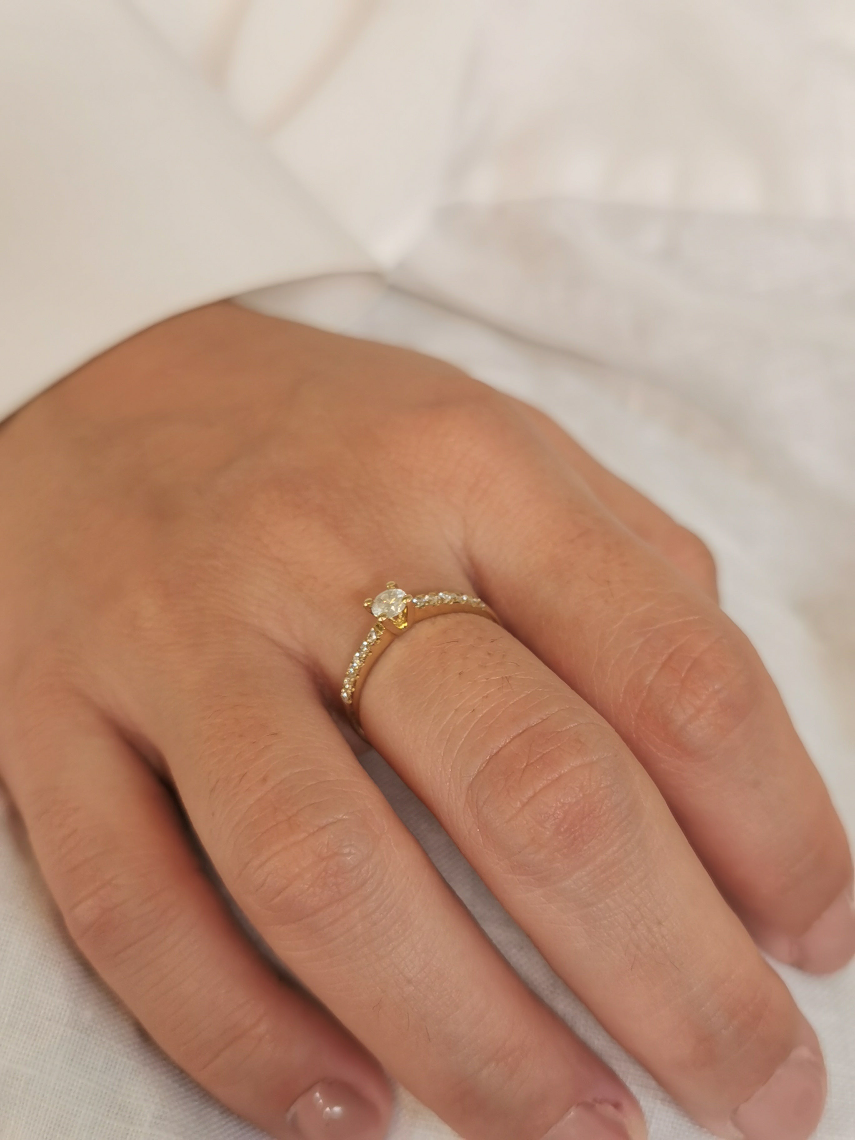 14k Gold Engagement Pavé Band, Round Solitaire 0.20ct Diamond Ring