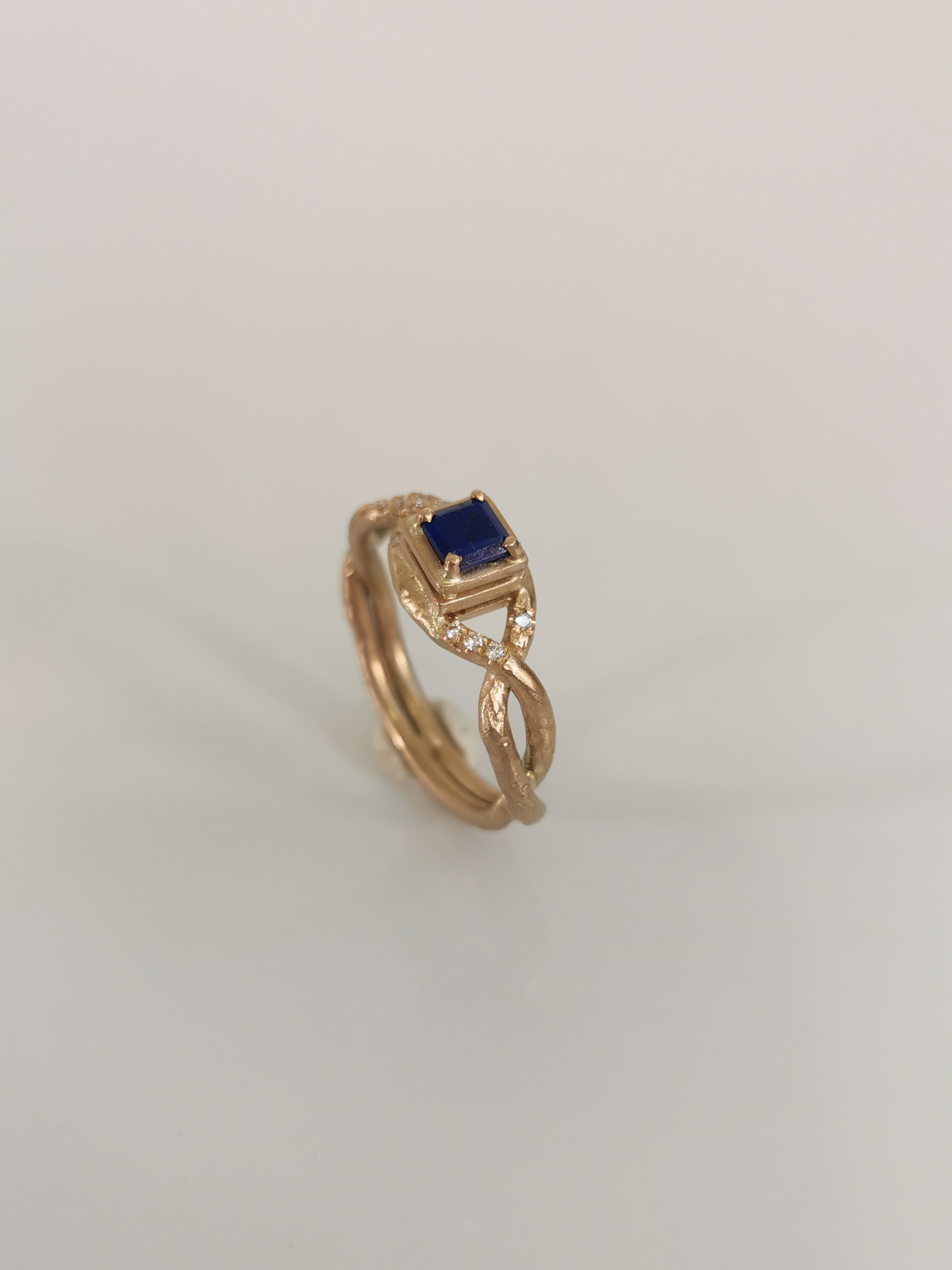 Unique Engagement Gold Ring with Diamonds and Central Blue Lapis Lazuli
