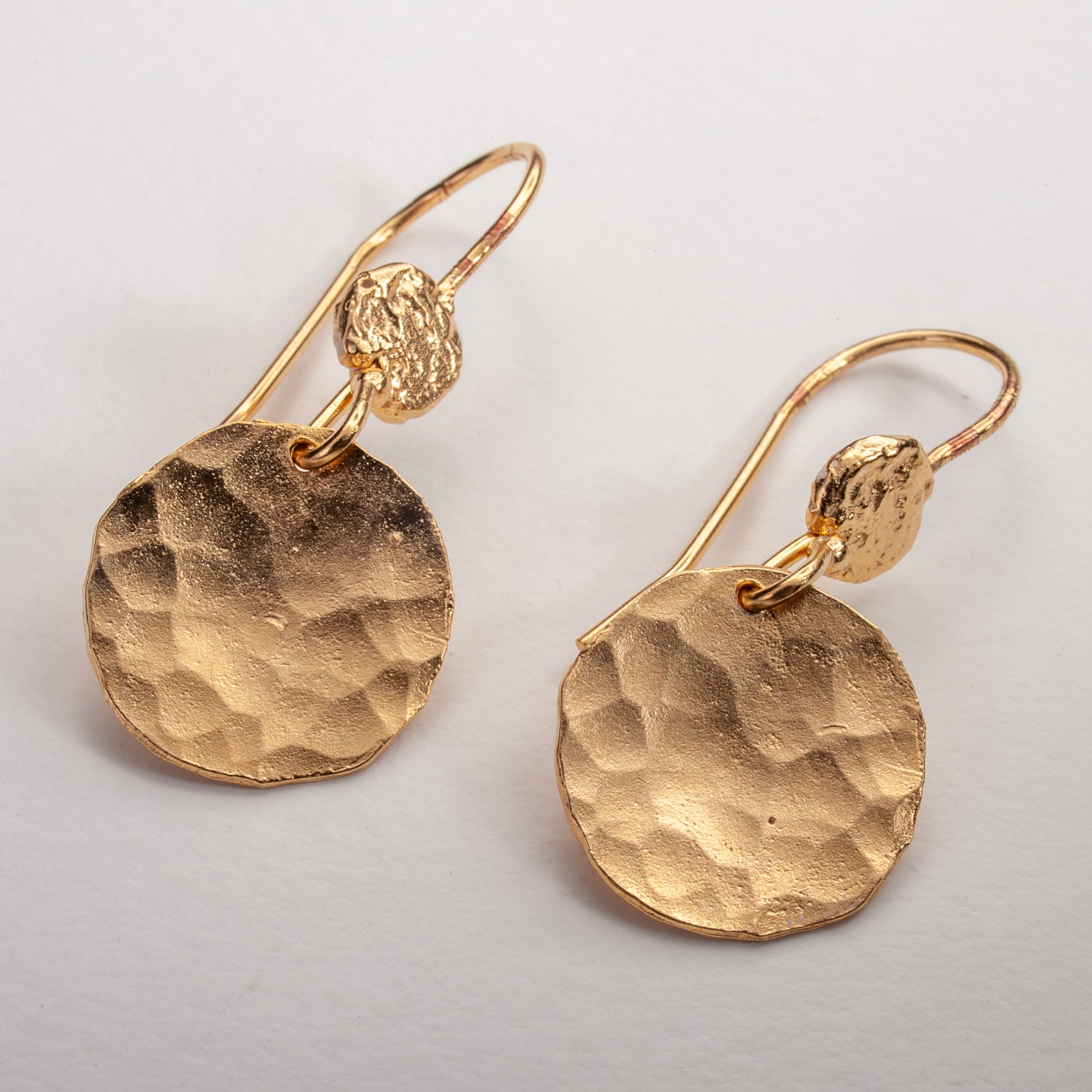 14k Small Coin Hammered Gold Drop Earrings