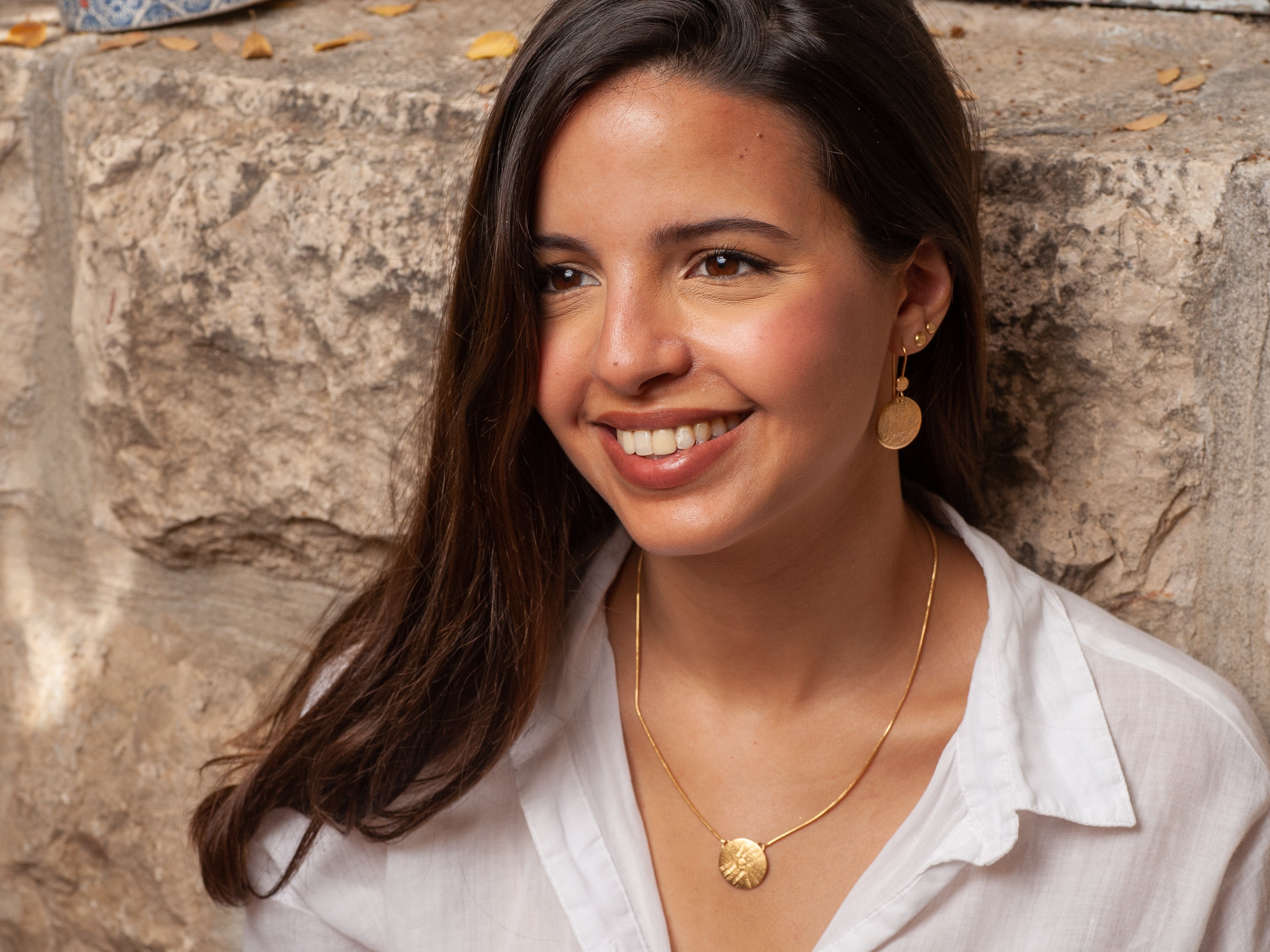 שרשרת תליון עיגול קטן 14 קראט זהב מרוקן