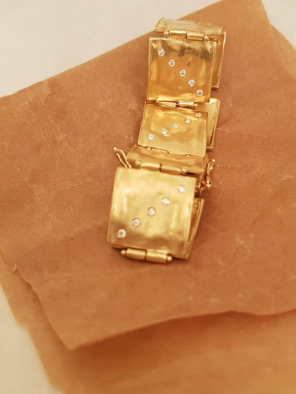 18K Gold Large Square Link Bracelet with Diamonds