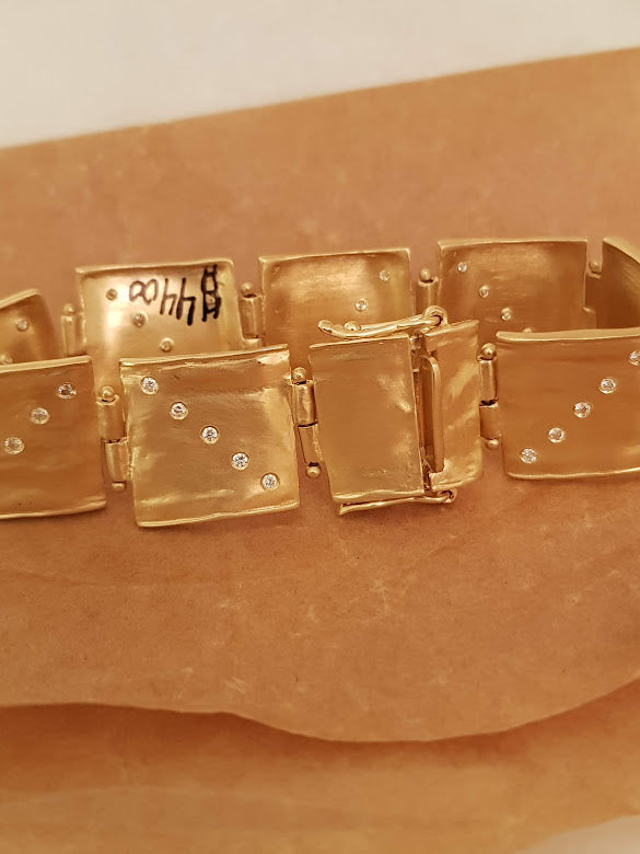 18K Gold Large Square Link Bracelet with Diamonds