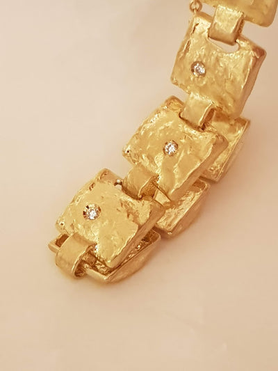 Textured 18k Gold Link Bracelet with Diamonds-ZadokGold