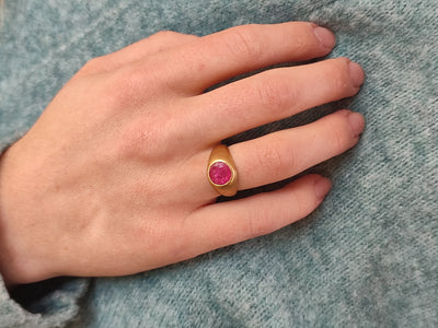 Red Ruby Gemstone Signet Ring 14k Gold