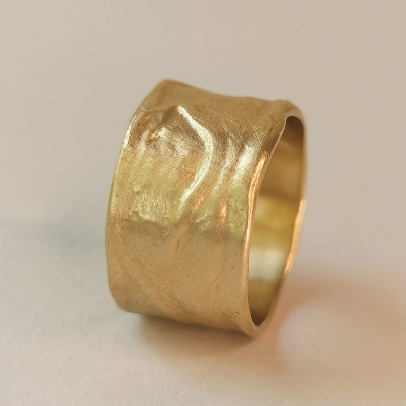 18k Gold Wide Textured Band Ring Carved Surface-ZadokGold