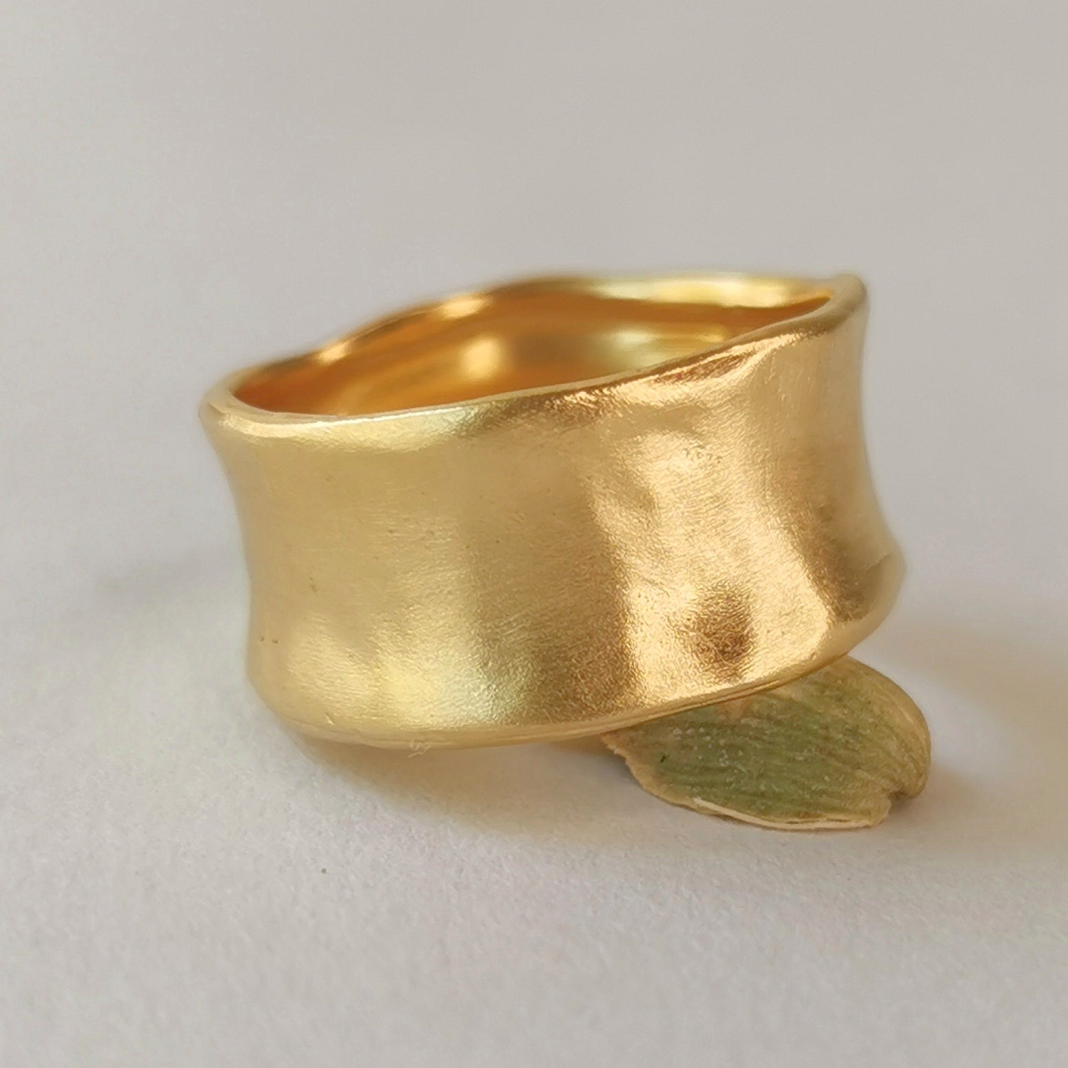 Organic Style 9mm Wide 18k Solid Gold Smooth Wedding Ring