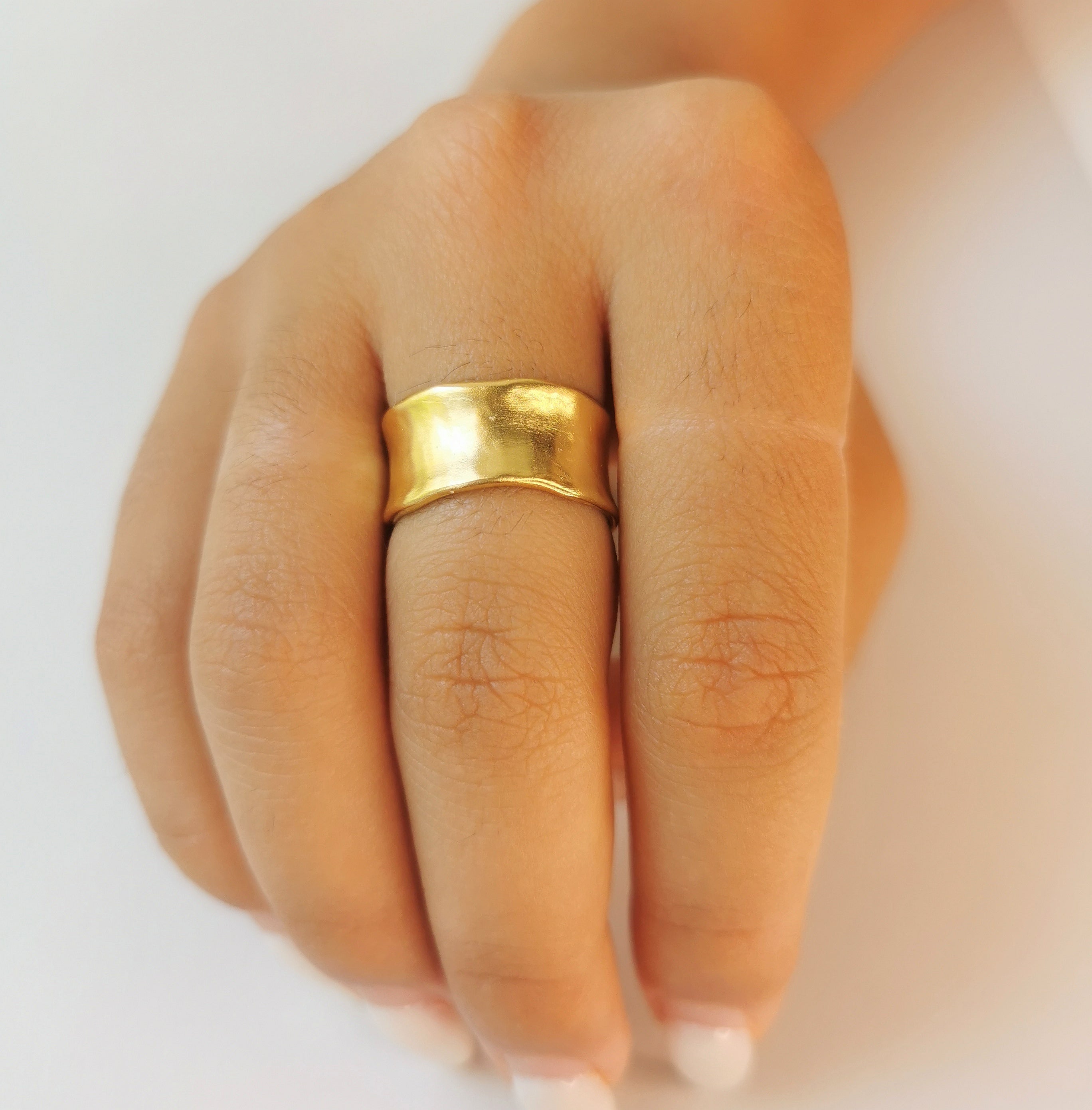 Organic Style 9mm Wide 18k Solid Gold Smooth Wedding Ring