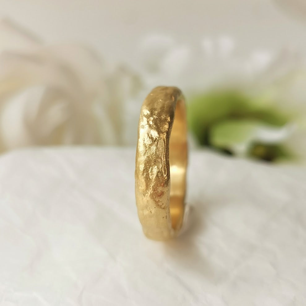 2mm Thick Full Solid 18K Gold Ring 11g, Textured Surface