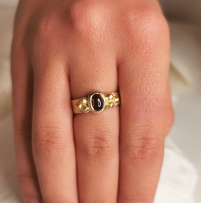 18k Gold Ancient Sacred Geometry Red Garnet Cabochon Ring-ZadokGold