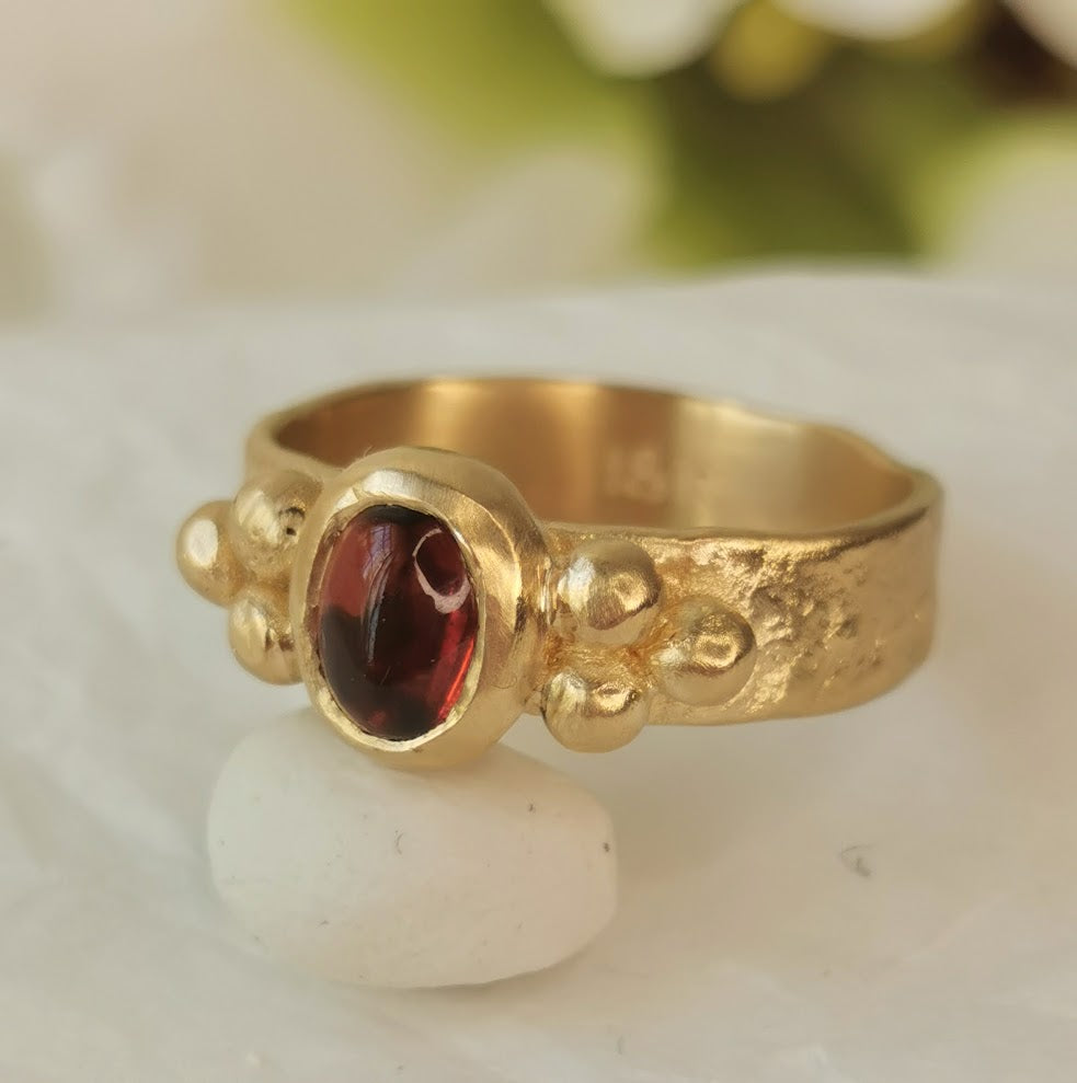 18k Gold Ancient Sacred Geometry Red Garnet Cabochon Ring