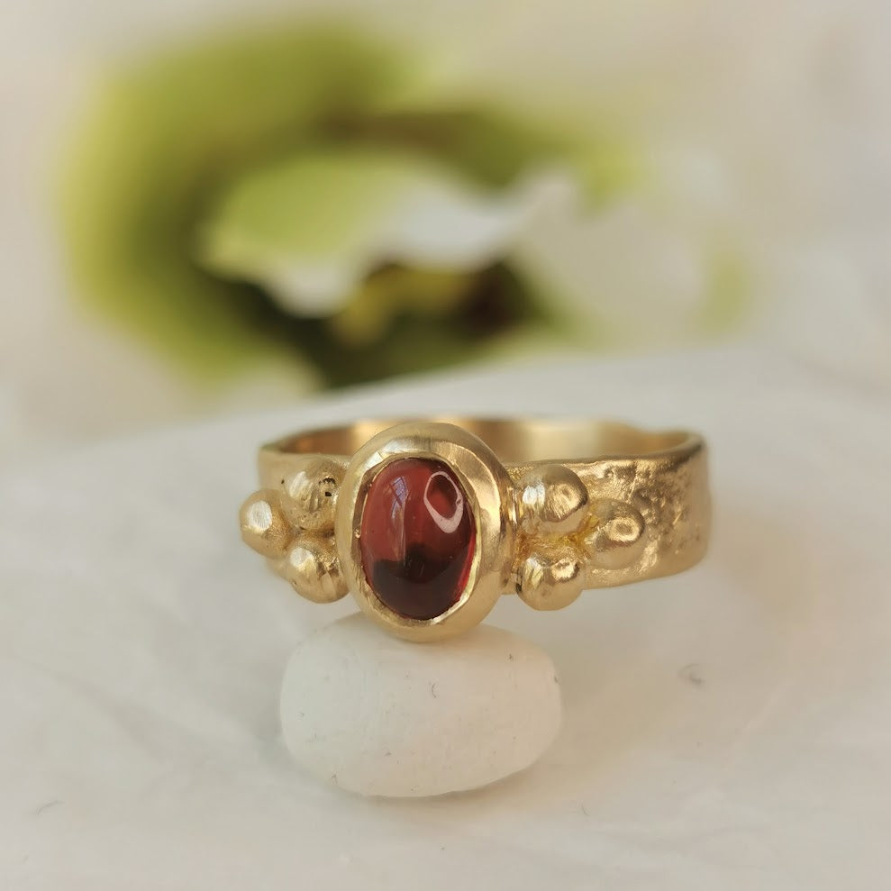 18k Gold Ancient Sacred Geometry Red Garnet Cabochon Ring