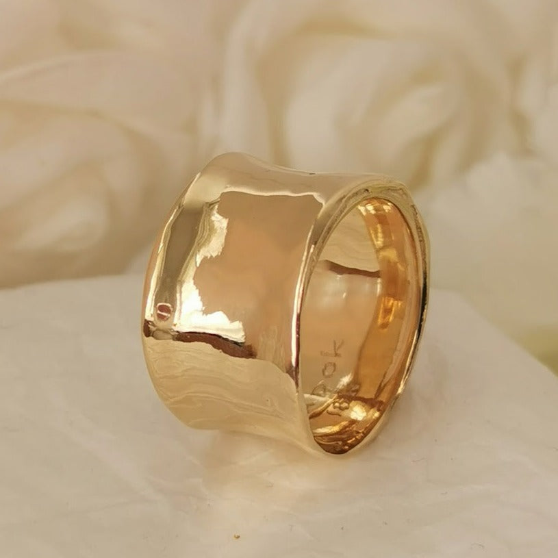 Shiny Finish 18K Solid Gold Wedding Ring 12mm Wide