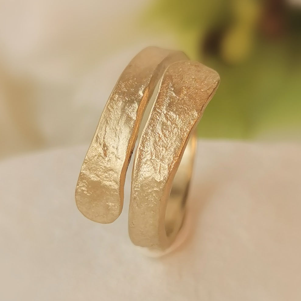 18k Textured Gold Spiral Wrap Ring