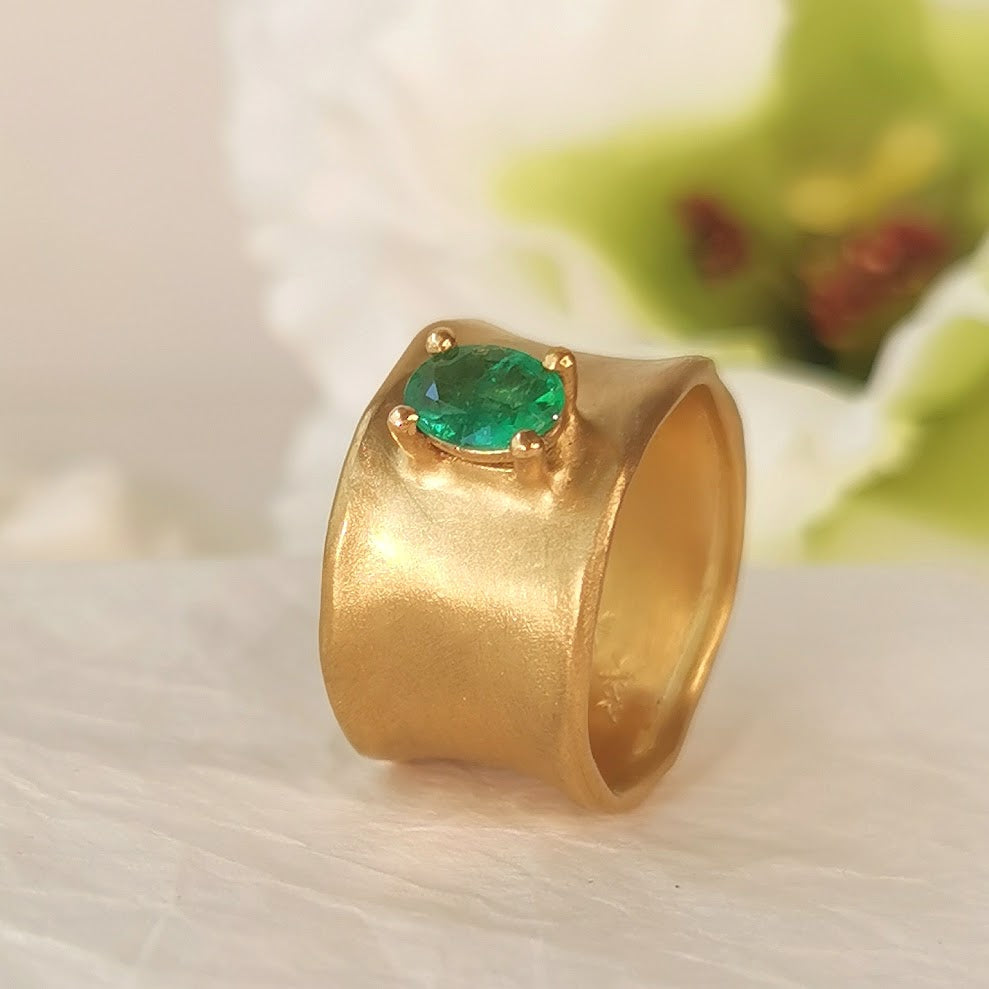 Green Emerald Large 12mm Wide 18k Gold Band Ring