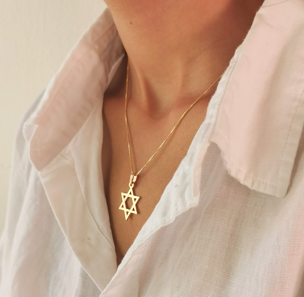 Classic Gold Star of David Pendant, Geometrical Magen David Necklace