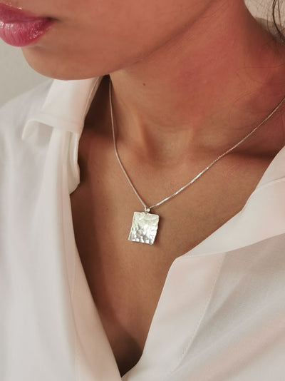 minimalist square pendant necklace