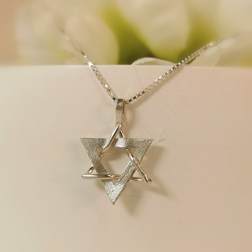 Silver Magen David Delicate Interlocked Stars Design-ZadokGold