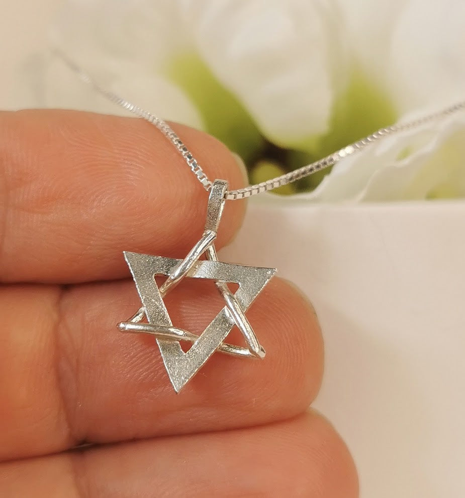 Silver Magen David Delicate Interlocked Stars Design-ZadokGold