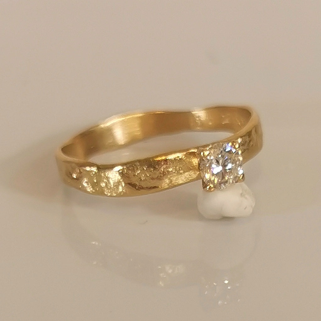 Textured Gold Band with a Solitaire Diamond in a 4 Prong Setting, Unique Engagement Ring