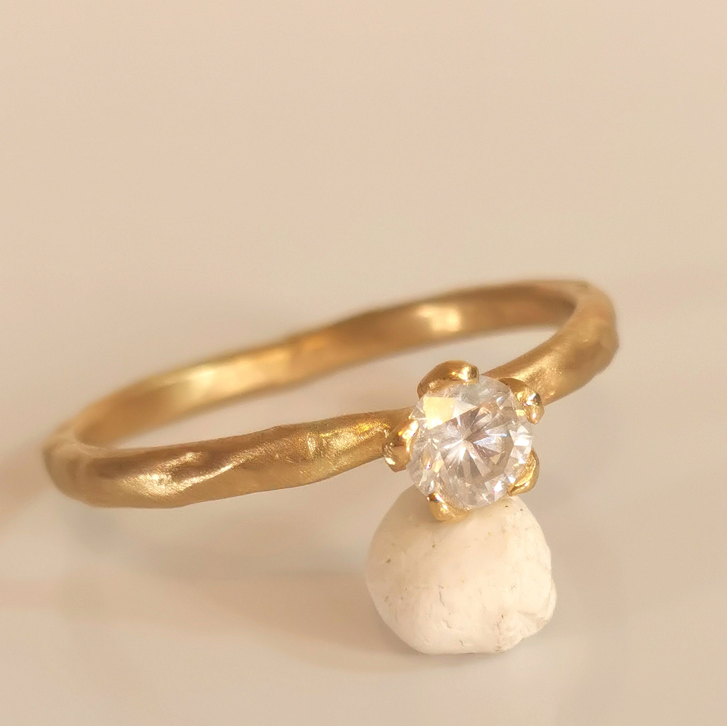 Unique Diamond Engagement Ring with Flower Setting, Solid Gold Band