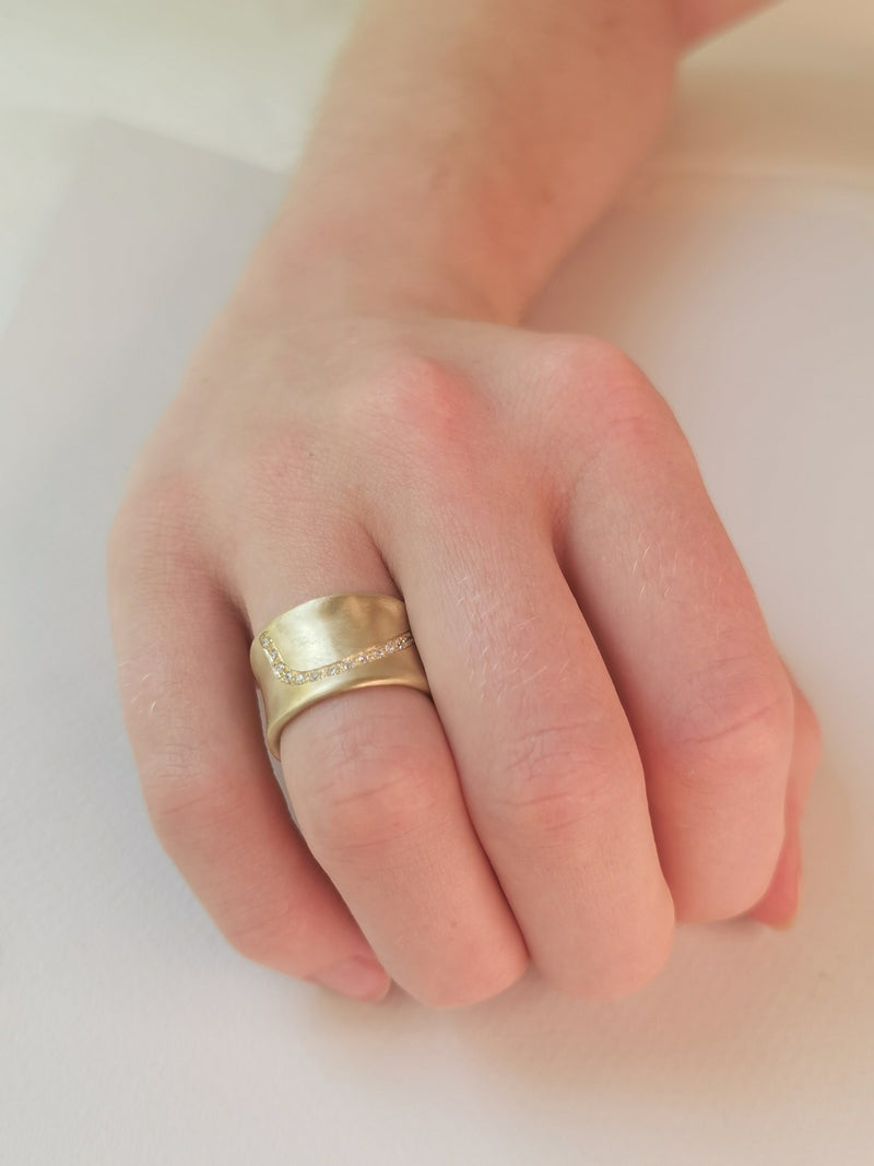 12mm Wide Matte Gold Ring with 15 small Diamonds