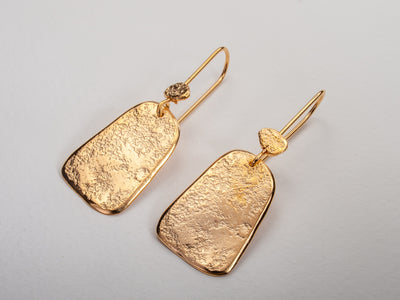 Geometric Rectangle Dangle Hammered Gold Earrings Gold Plated-ZadokGold