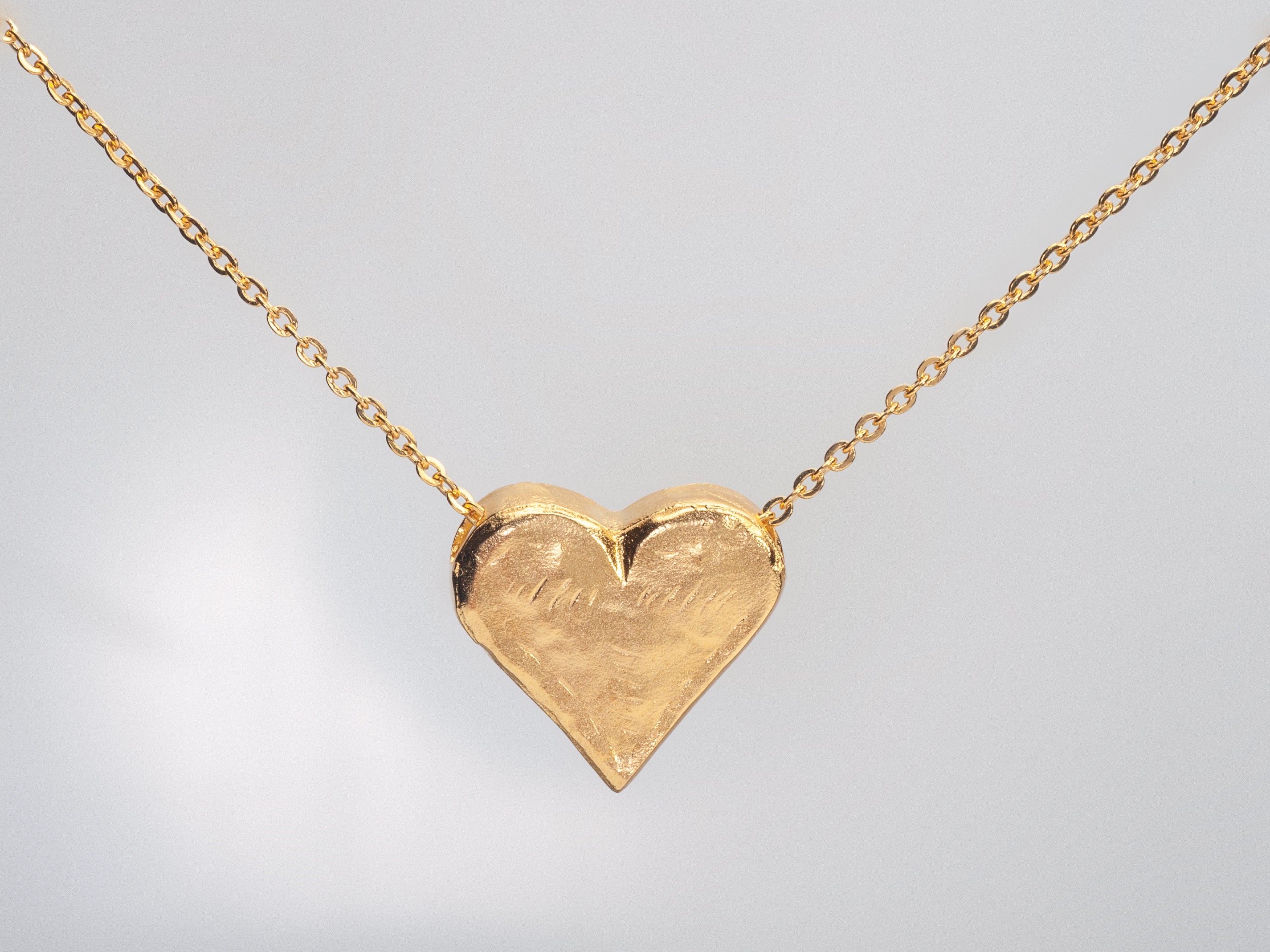 18k Gold Heart Pendant Necklace