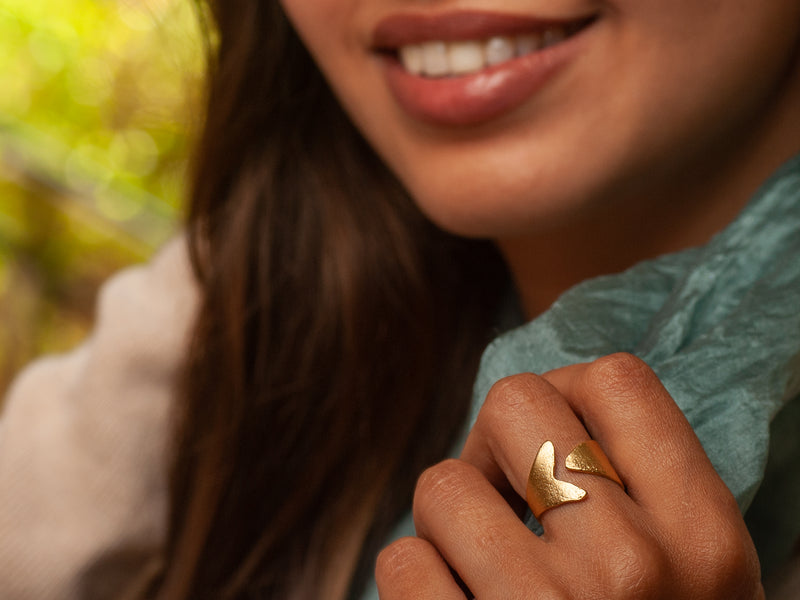 Adjustable Textured Gold Fish Ring 18k Gold Plated-ZadokGold