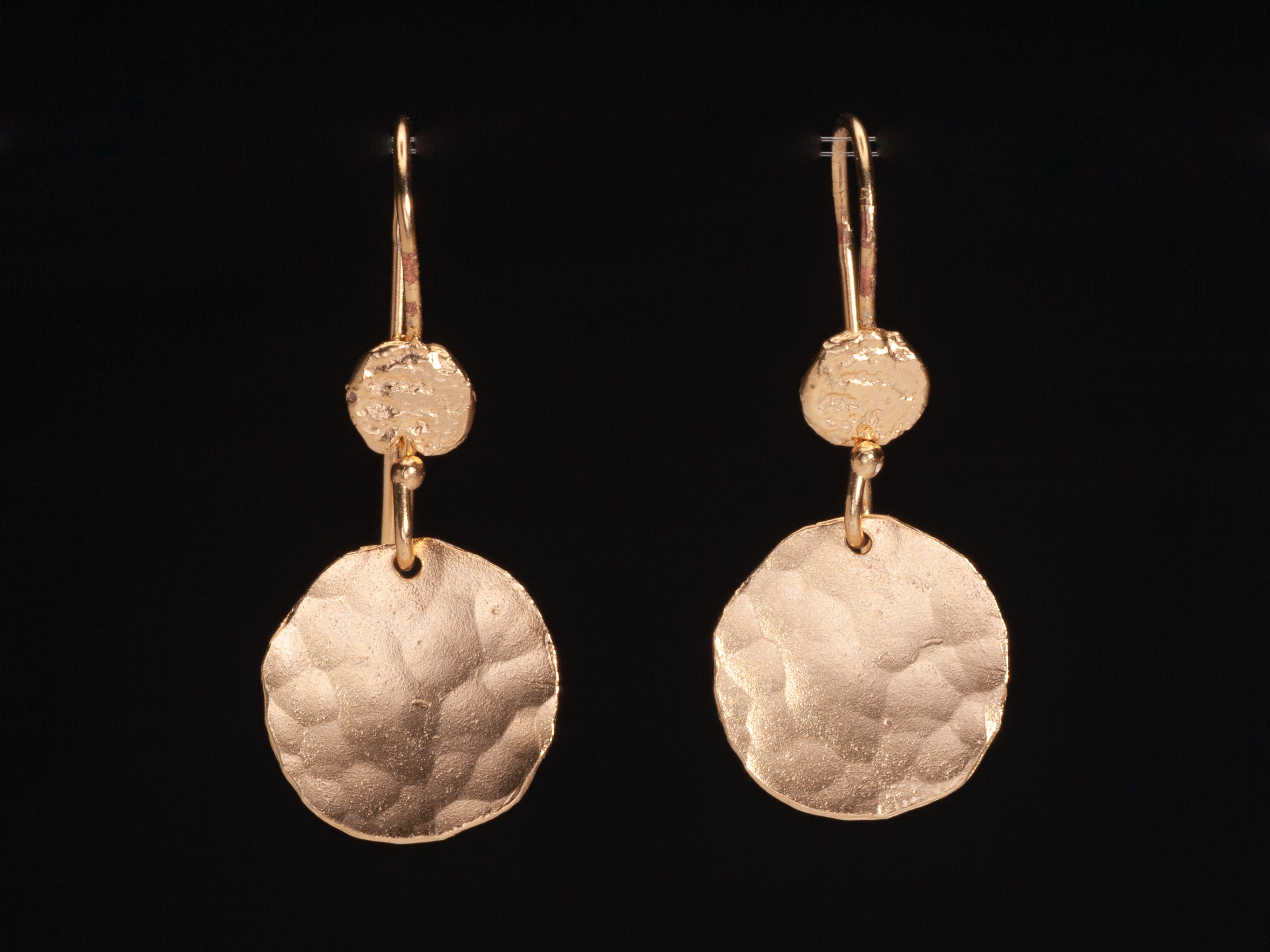 14k Small Coin Hammered Gold Drop Earrings