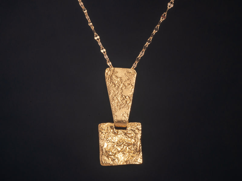 texture gold square pendant