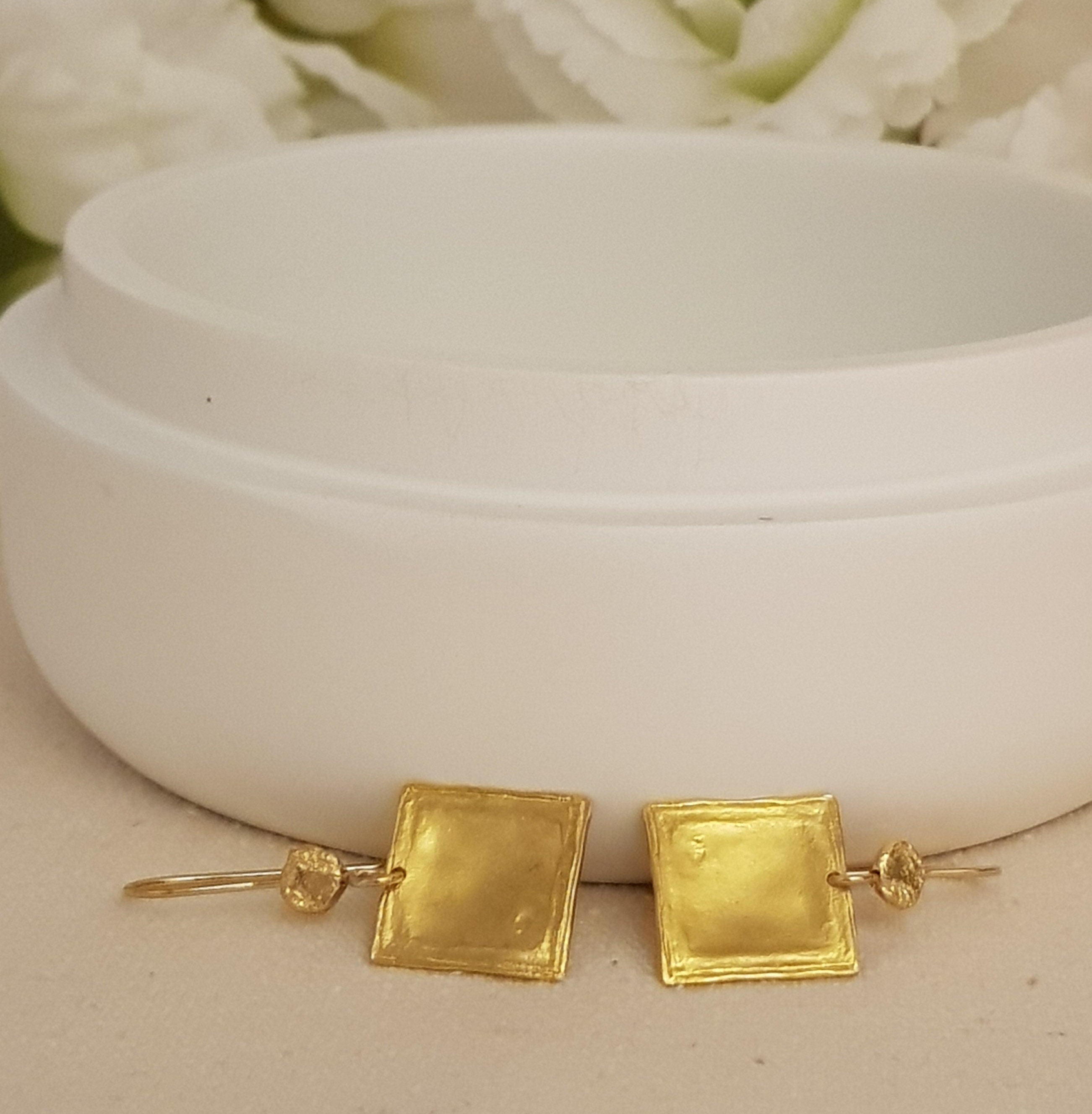 Small Square Drop Earrings Smooth Gold Plated