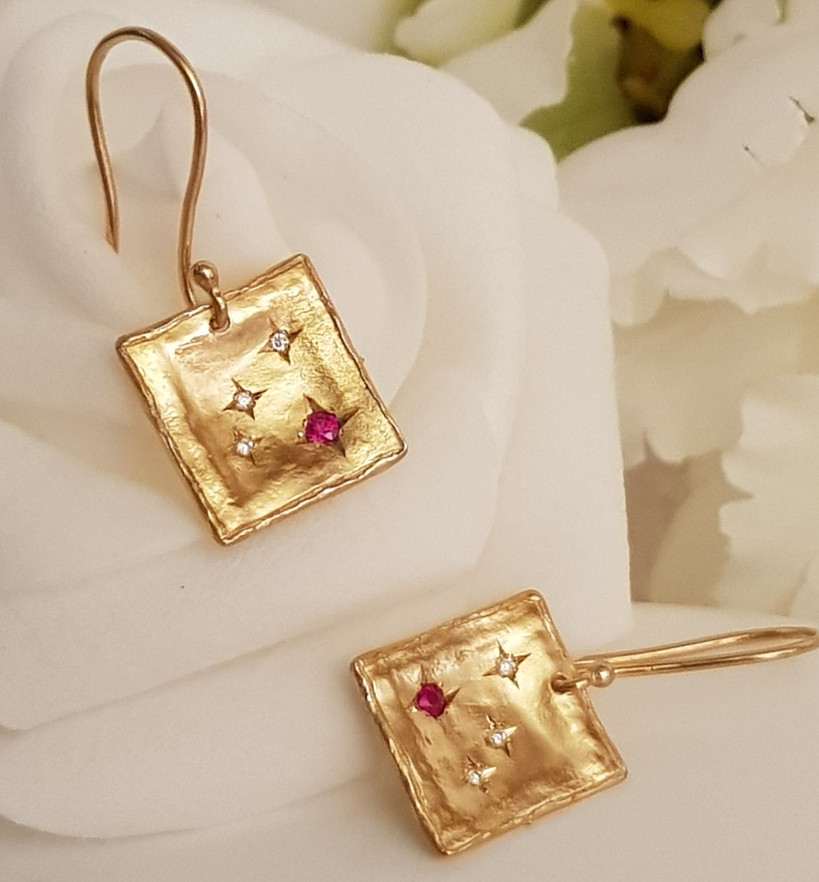 Square 18k Gold Dangle Earrings with Diamonds and Burma Ruby