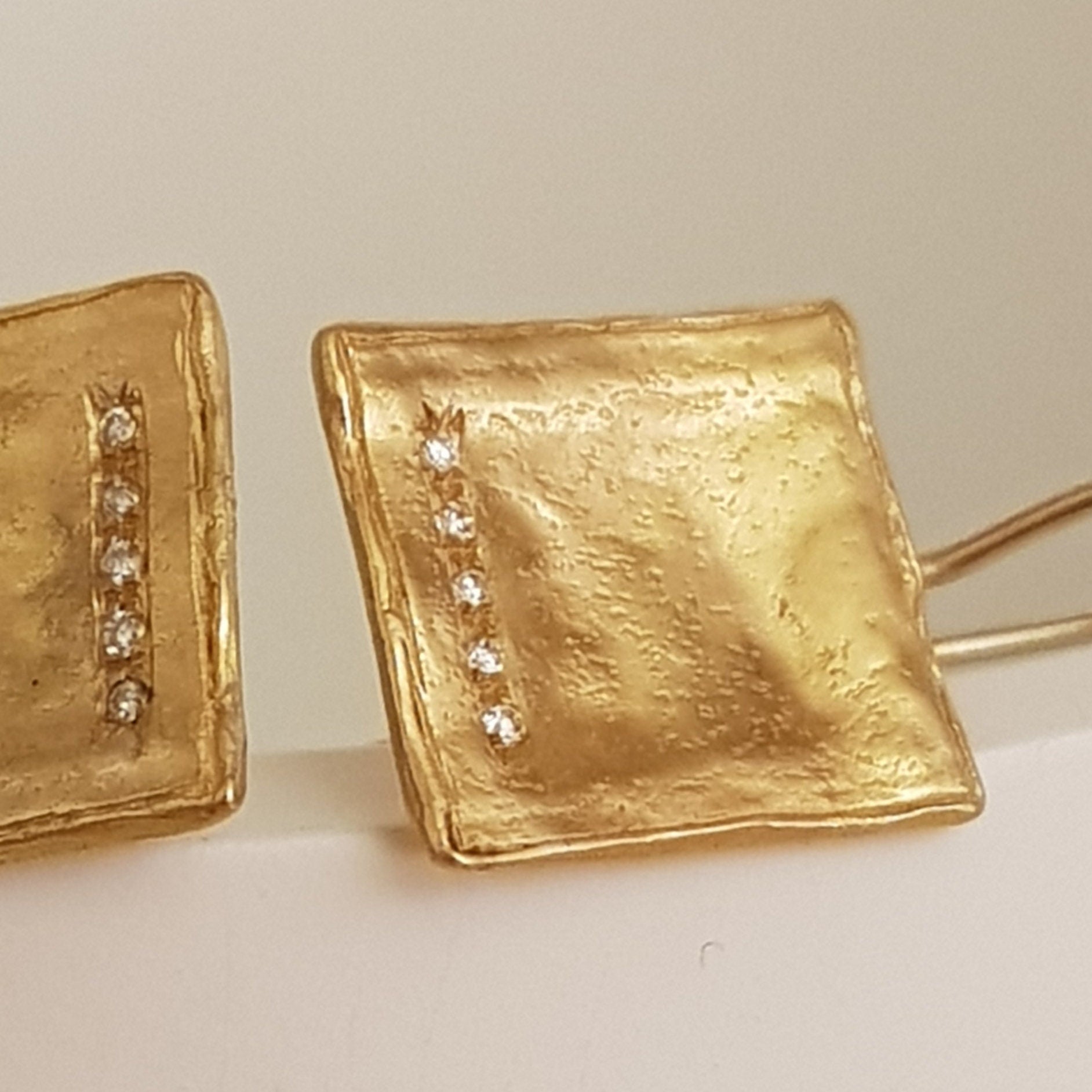 18K Matte Gold Square Drop Earrings with 5 Small Diamonds