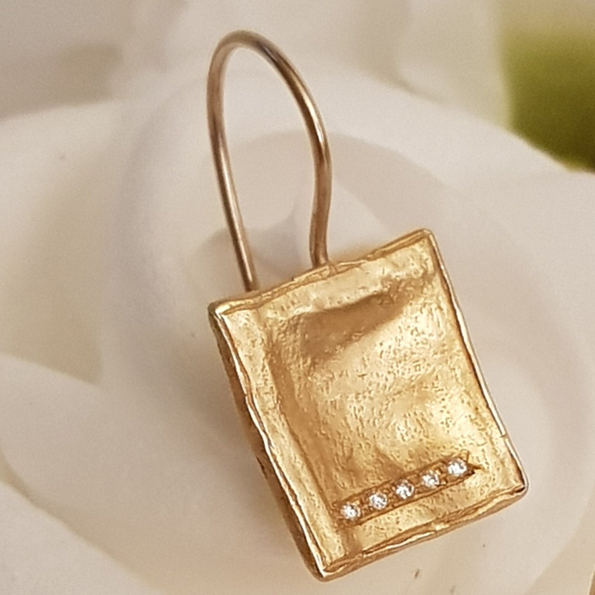 18K Matte Gold Square Drop Earrings with 5 Small Diamonds