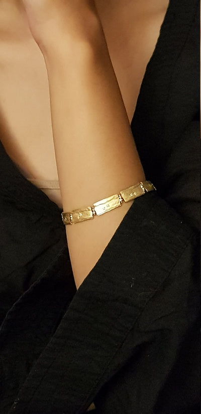 18k Gold Link Bracelet with Small Diamonds