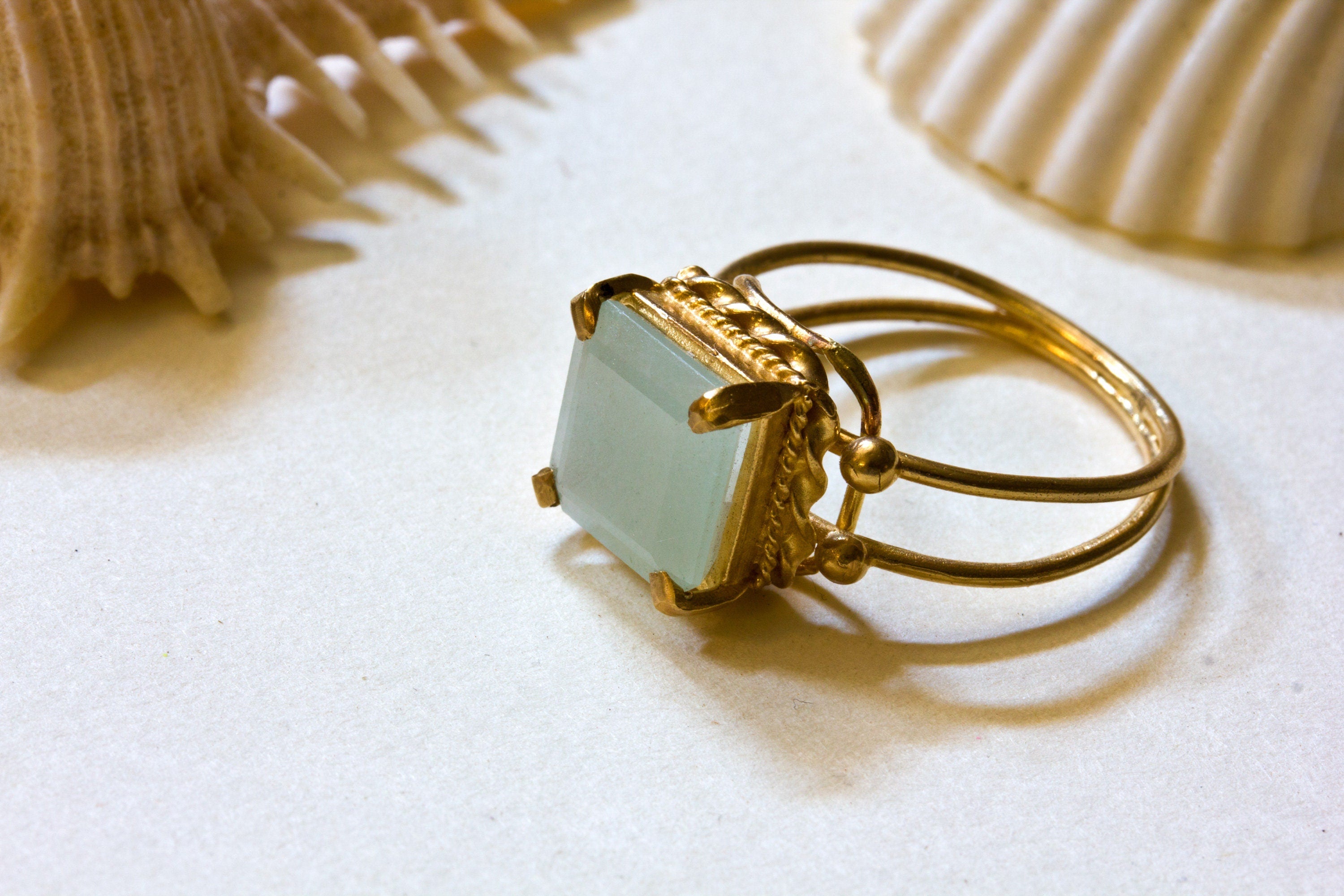 Ice Aquamarine Square Gemstone Cocktail Ring 18k Gold