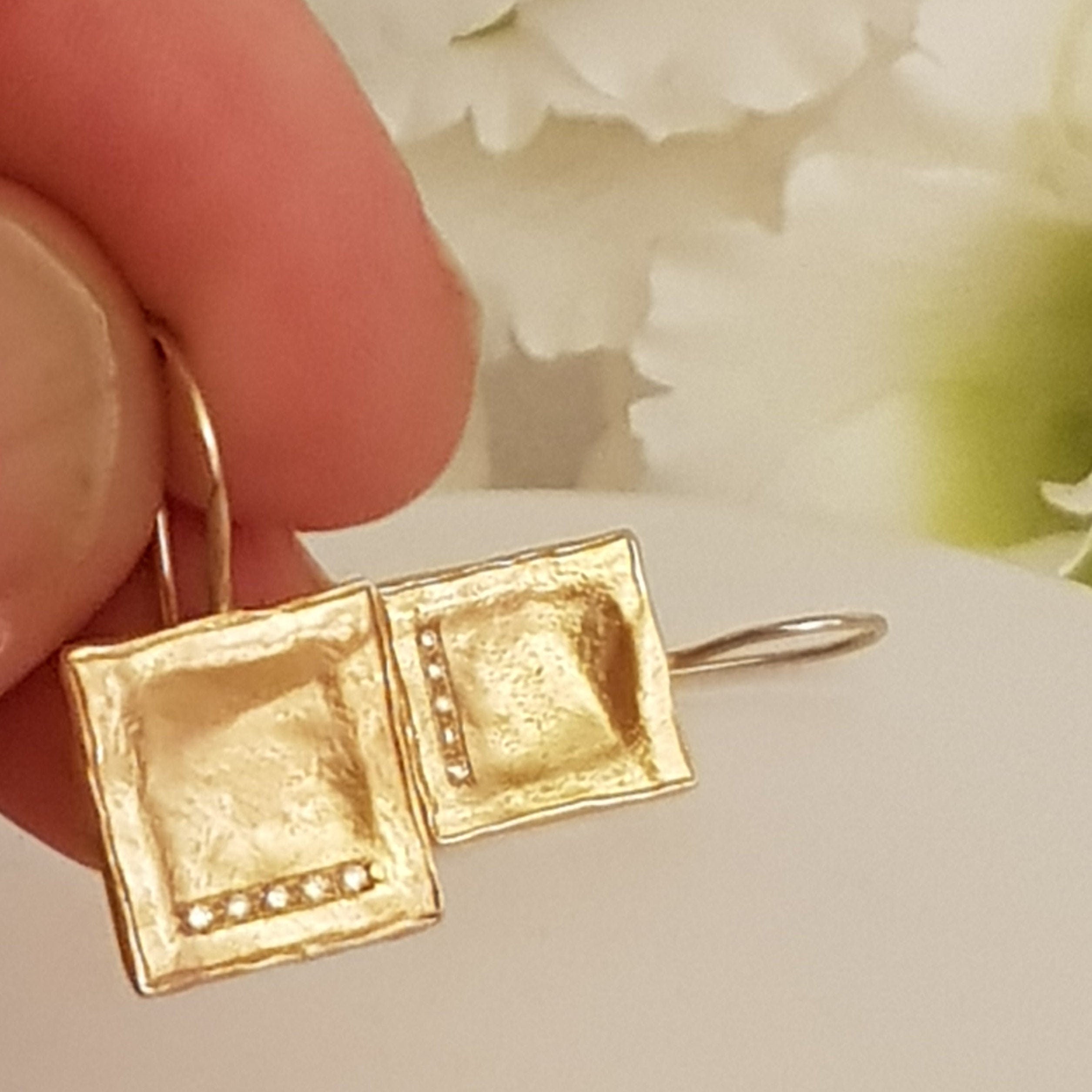 18K Matte Gold Square Drop Earrings with 5 Small Diamonds