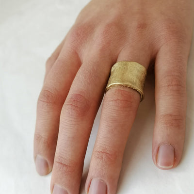 Chunky 18K Gold Band Ring, Wide Cigar Band Ring, Unique Women's Wedding Band, Thick Statement Ring, Rustic Textured Wedding Band-ZadokGold